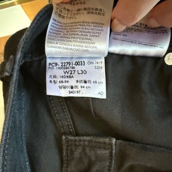 NWOT Levi's Women's Mile High Super Skinny Jeans in Black Haze - Size 27 x 30 - Picture 4 of 7
